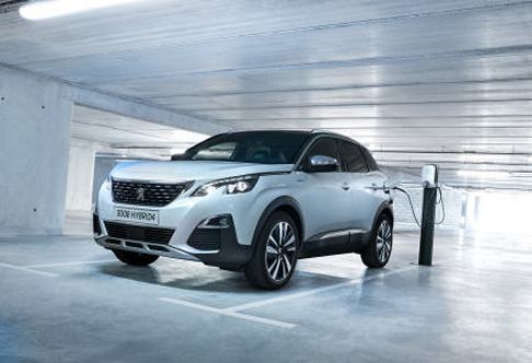 Peugeot 3008 GT Hybrid4